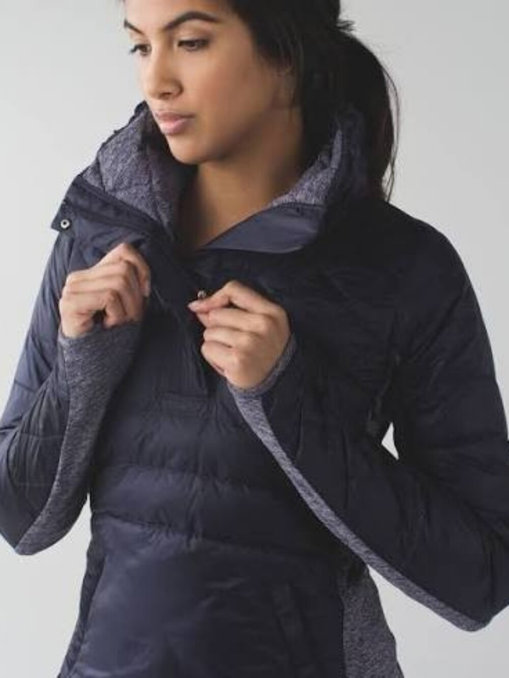 Lululemon Down For A Run Pullover Black Grape 800 Fill Goose Down Size 8